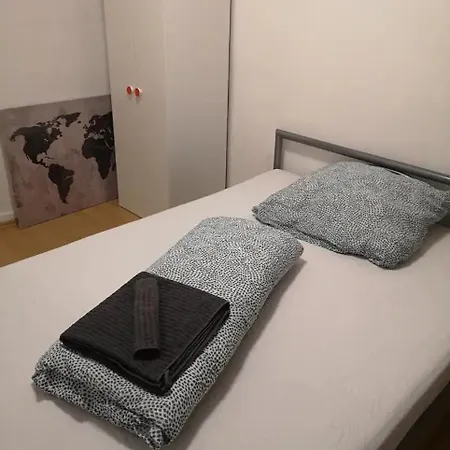 Accommodatie bij particulieren Privatroom Small 5 Min From Railstation *
