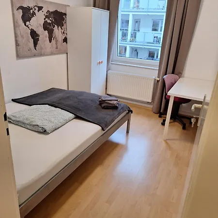 Privatroom Small 5 Min From Railstation * Koblenz (Rhineland-Palatinate)