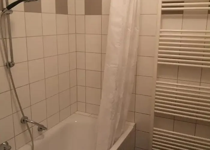 Privatroom Small 5 Min From Railstation Rum i privatbostad Koblenz (Rhineland-Palatinate)